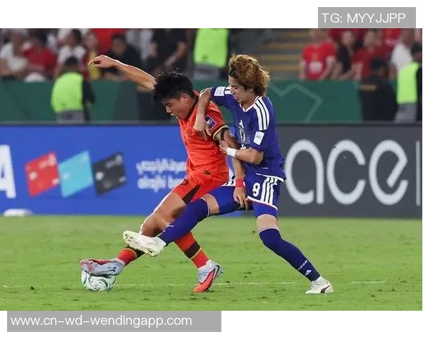 友谊赛日本队对阵强敌展现实力与团队合作的精彩较量